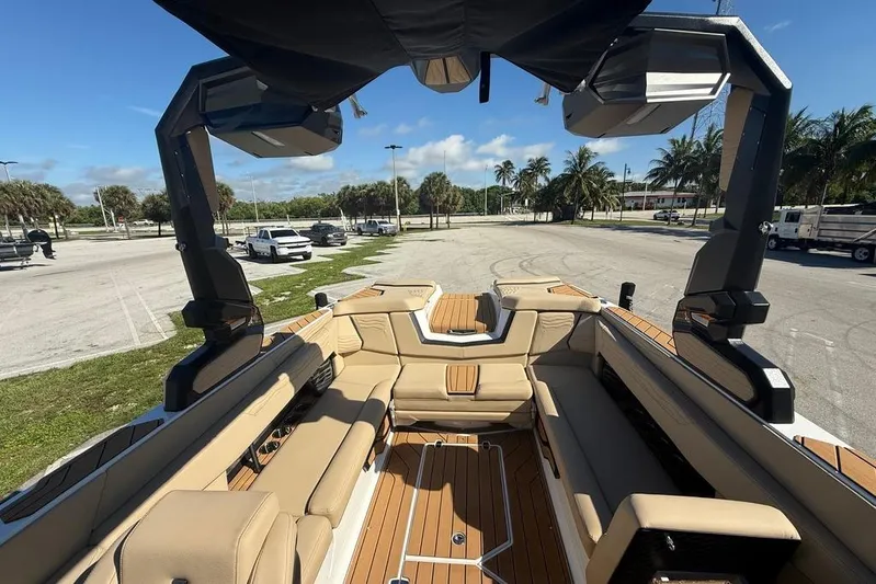  Yacht Photos Pics 2026 Nautique Super Air Nautique G25 Coastal Edition interior with luxurious seating and modern design.