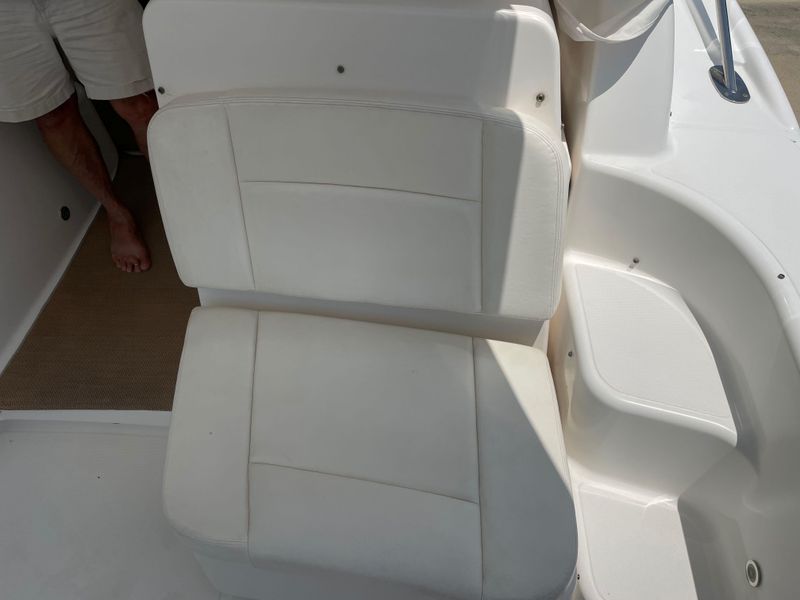 2005 Tiara Yachts 3600 Sovran