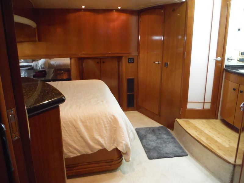 2002 Carver 570 Voyager Pilothouse