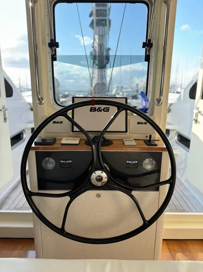 0utnumbered Yacht Photos Pics 