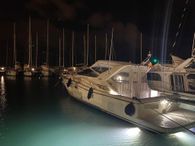 2001 Uniesse 42