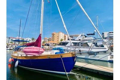 Hans Christian 38T Cutter