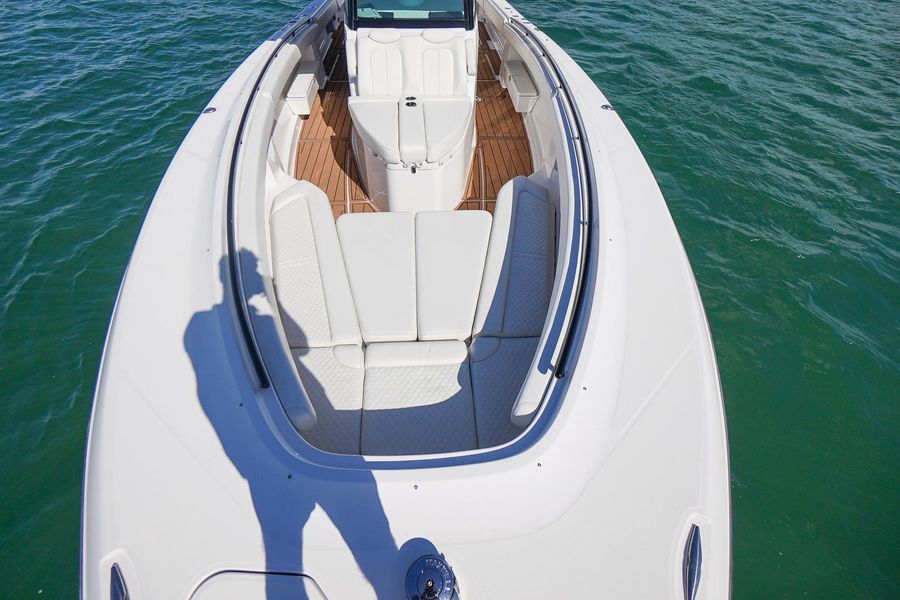 2020 HCB 42 Siesta