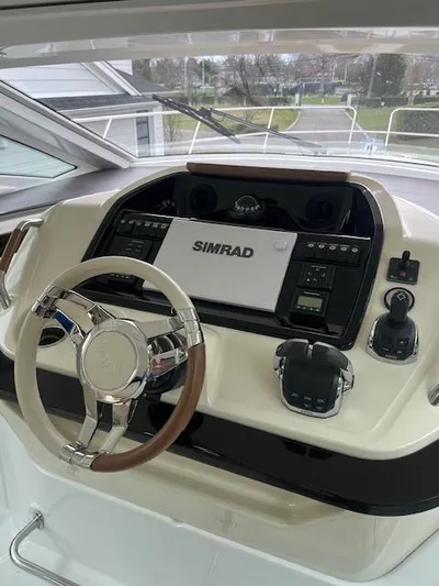  Yacht Photos Pics Helm of 2019 Beneteau Gran Turismo 40 with Simrad navigation system.