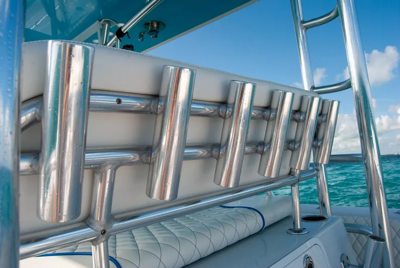 + Sea Keeper Yacht Photos Pics 2019 Contender 39 ST boat rod holders with ocean backdrop.