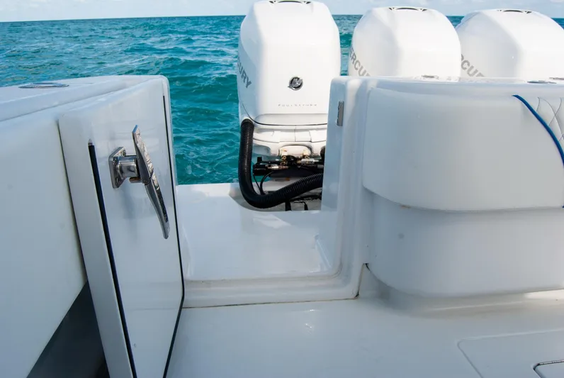 + Sea Keeper Yacht Photos Pics 2019 Contender 39 ST boat with Mercury outboard engines on open sea.