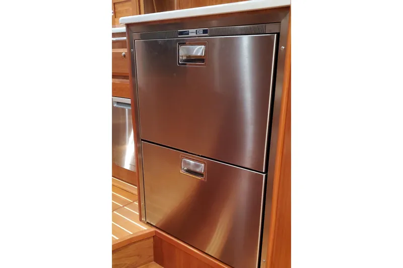 Ripple Yacht Photos Pics Stainless steel double drawer refrigerator in 2021 Sabre 45 Salon Express yacht kitchen.