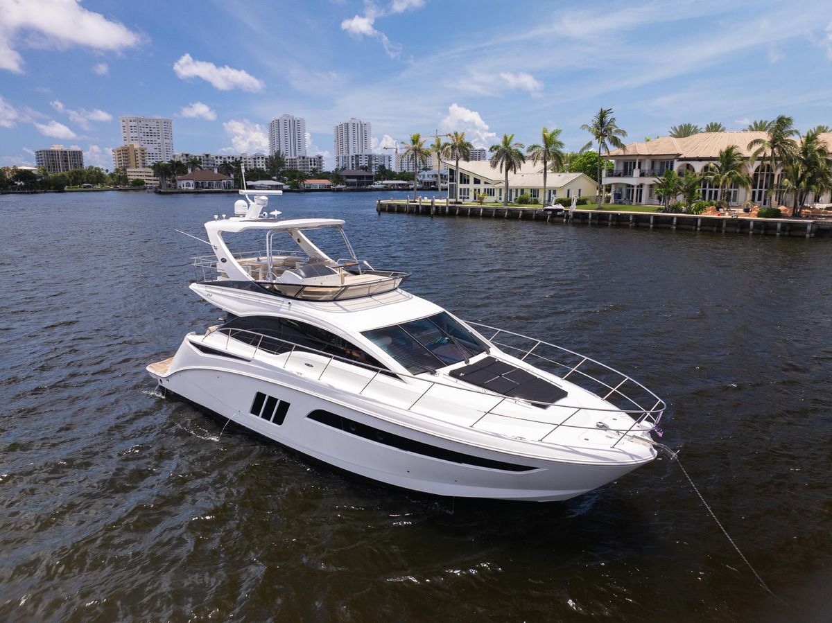 2016 Sea Ray 51 