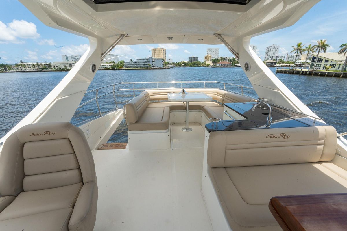 2016 Sea Ray 51 