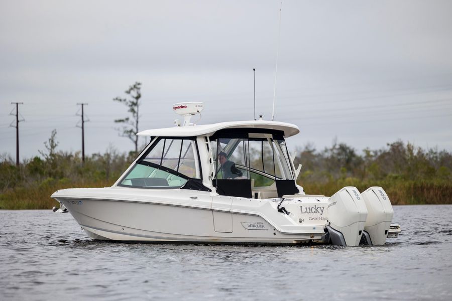 2022 Boston Whaler 280 Vantage