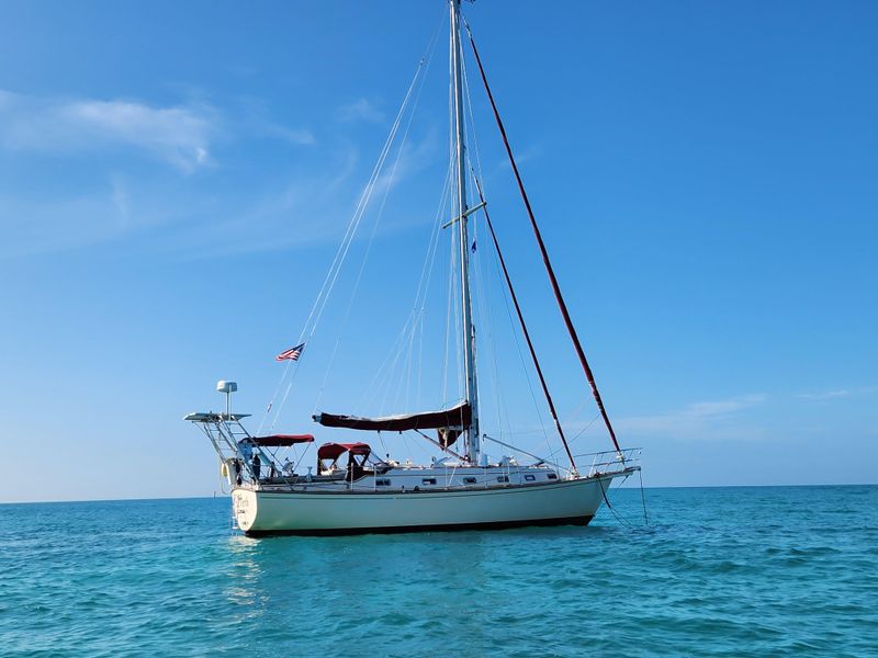 1995 Island Packet 40