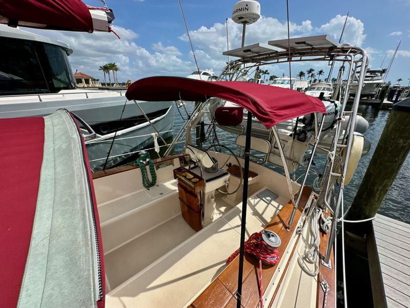 1995 Island Packet 40