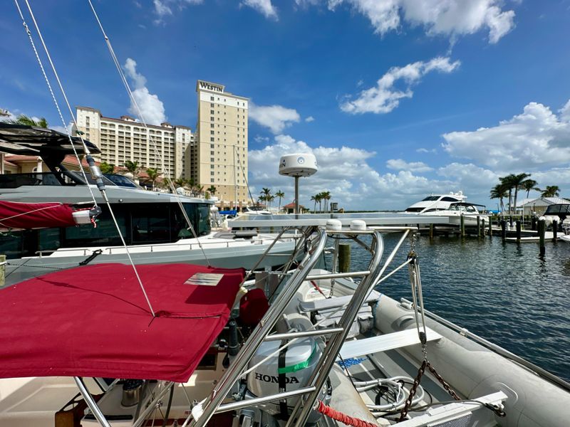 1995 Island Packet 40