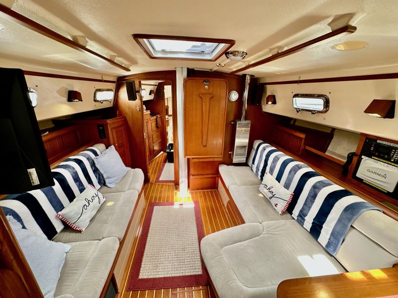 1995 Island Packet 40