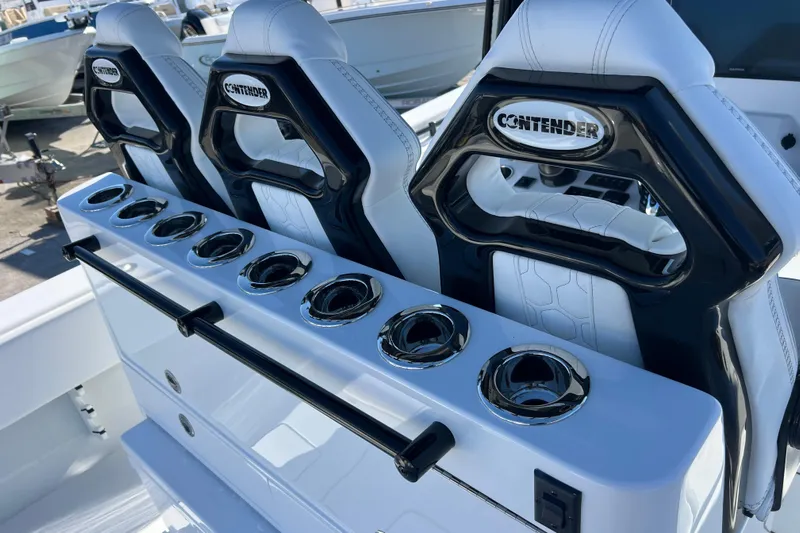  Yacht Photos Pics 2026 Contender 35 ST boat seats with integrated cup holders and sleek design.