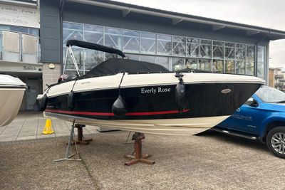 2022 Bayliner VR4 BOWRIDER
