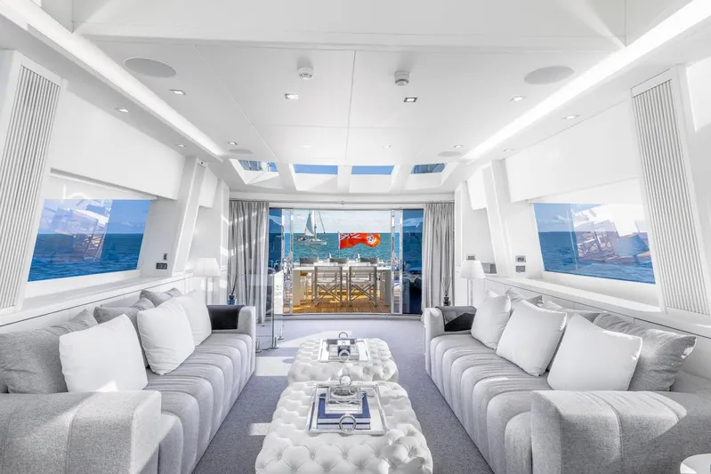 Skyfall Yacht Photos Pics 