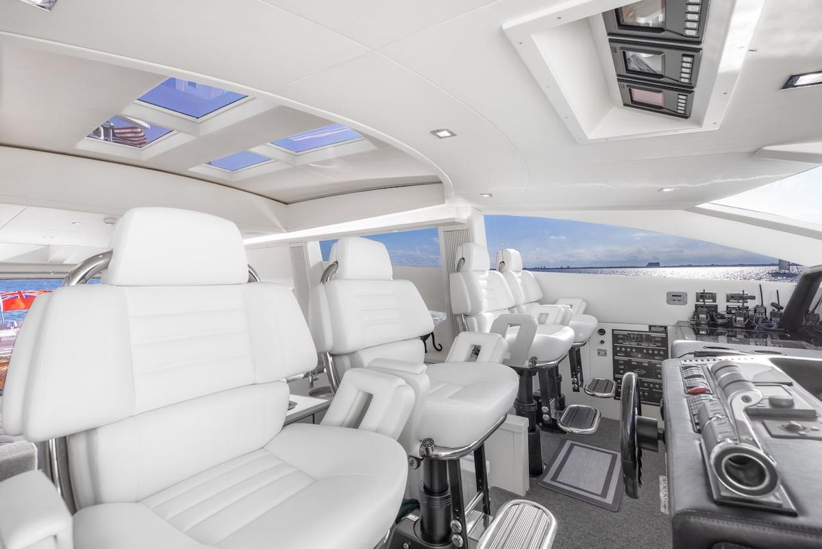 2008 Sunseeker 108 
