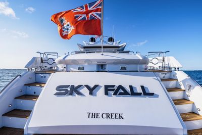 Yacht