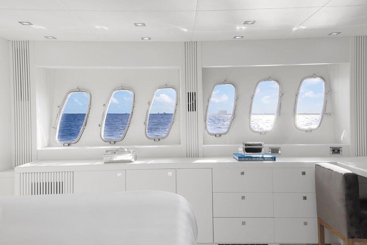 2008 Sunseeker 108 