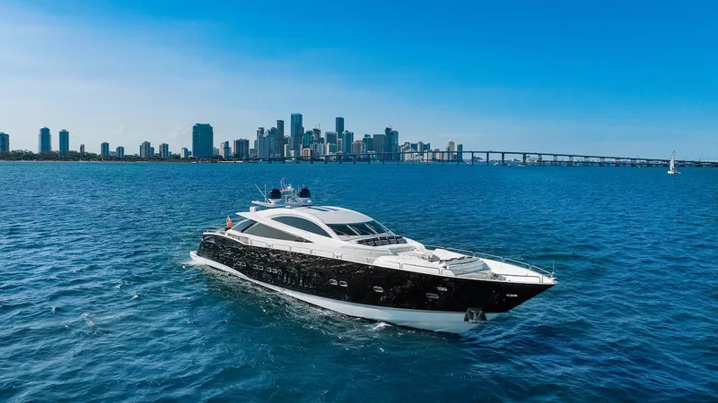 Skyfall Yacht Photos Pics 