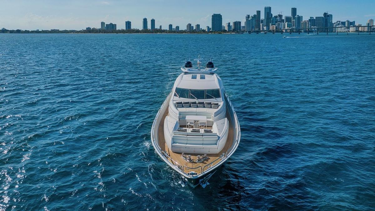 2008 Sunseeker 108 