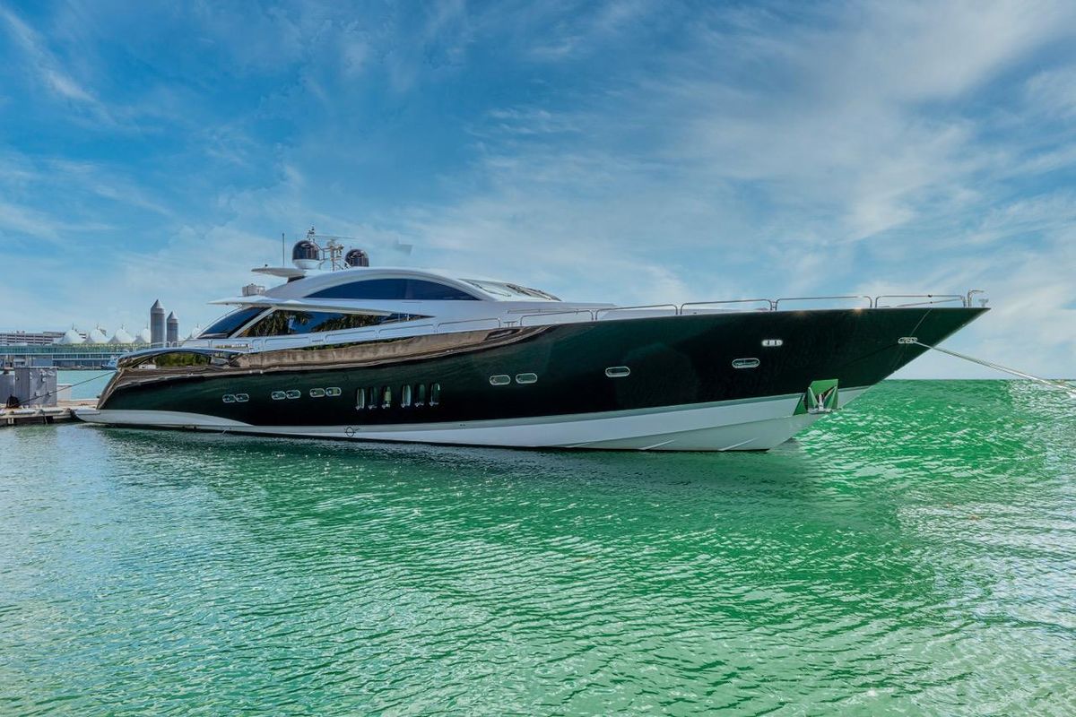 2008 Sunseeker 108 
