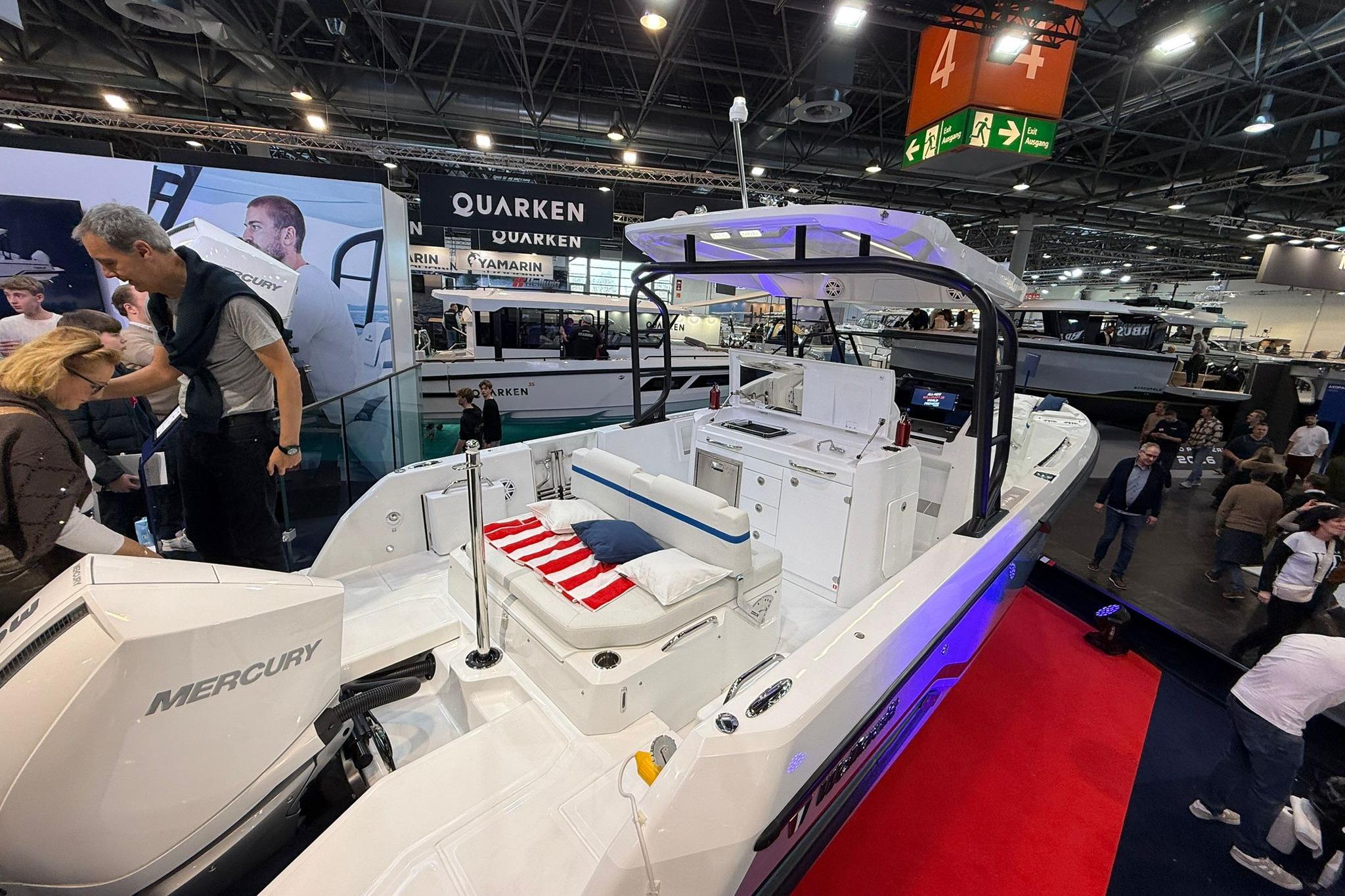 2026 Wellcraft 28 T-Top