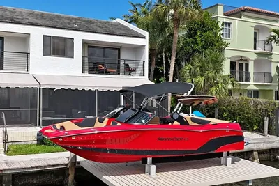 MasterCraft NXT24
