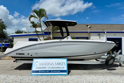 Yamaha Boats 255 FSH Sport E