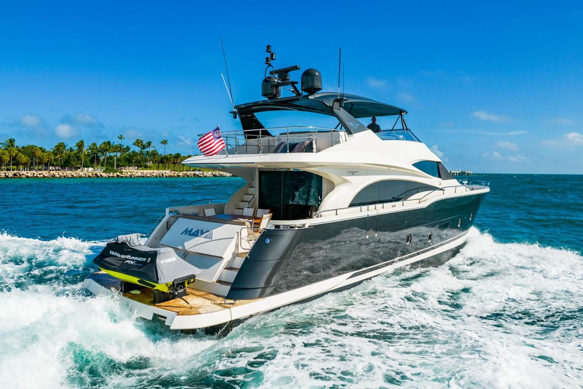 2015 Marquis 72 