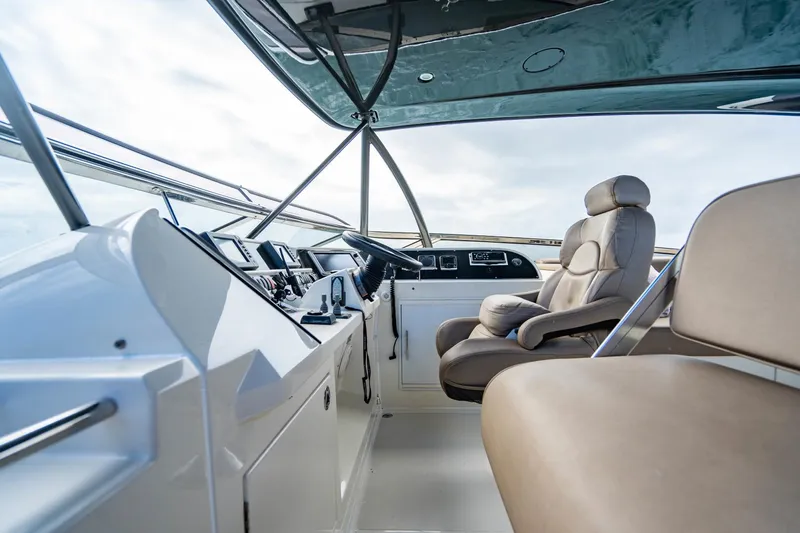 Maya Yacht Photos Pics Marquis 72 - Maya - Upper Helm Station