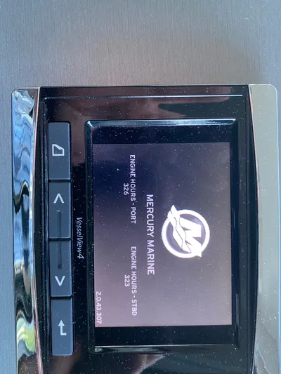  Yacht Photos Pics Mercury Marine display on 2015 Sea Ray 510 Sundancer showing engine hours.