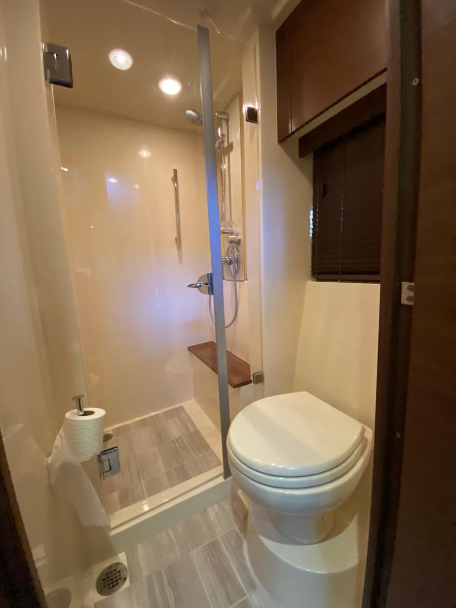 2015 Sea Ray 50 