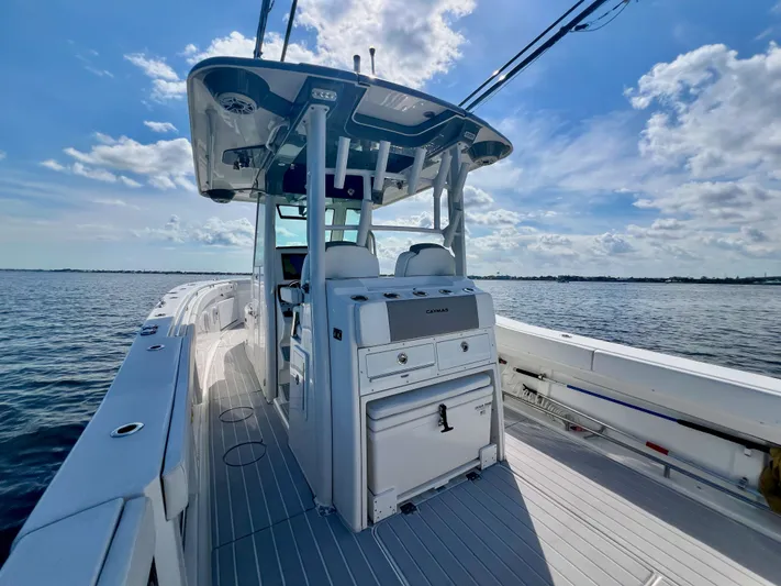 Safe Harbor/bluewater Yacht Sales Yacht Photos Pics 