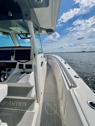 Safe Harbor/bluewater Yacht Sales Yacht Photos Pics 