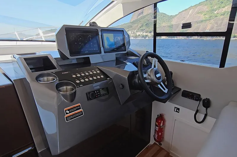 Z480 Yacht Photos Pics 