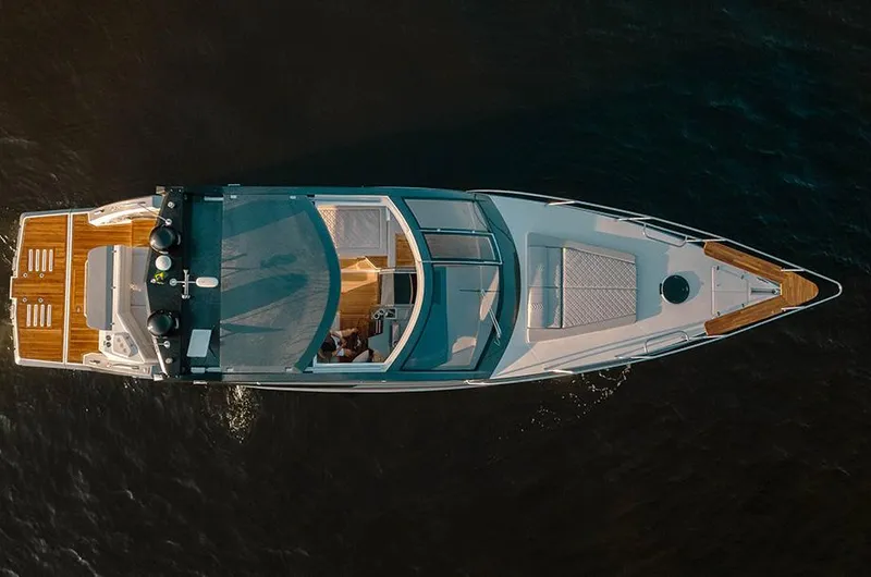 Z480 Yacht Photos Pics 