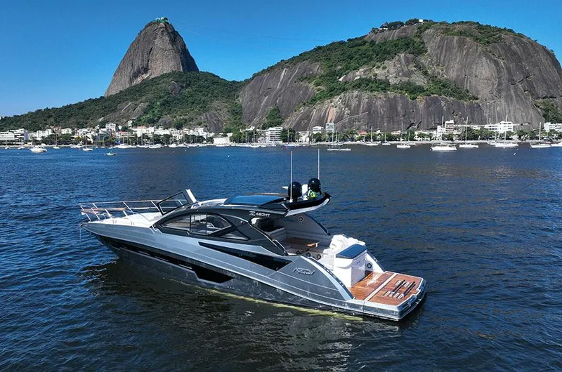 Z480 Yacht Photos Pics 