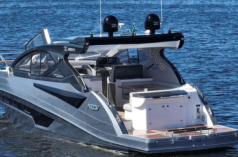 Z480 Yacht Photos Pics 