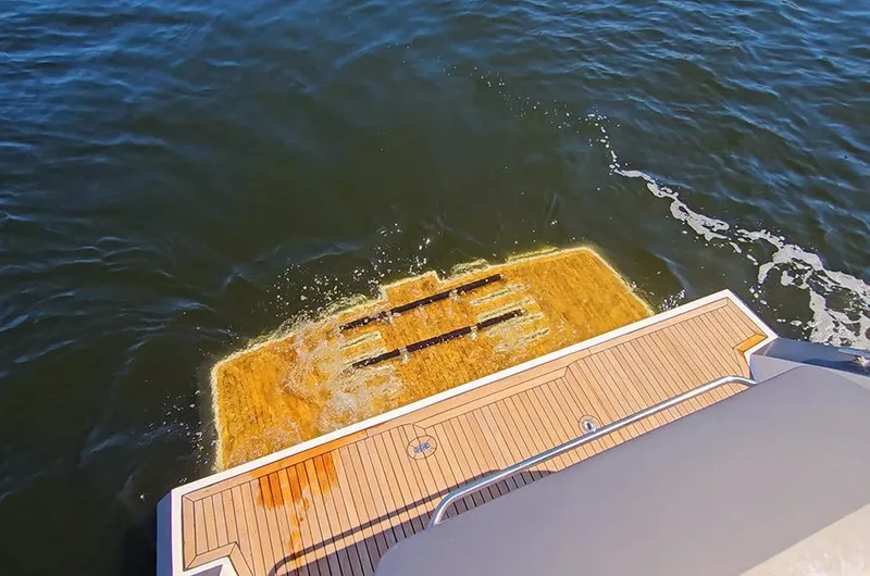 Z480 Yacht Photos Pics 