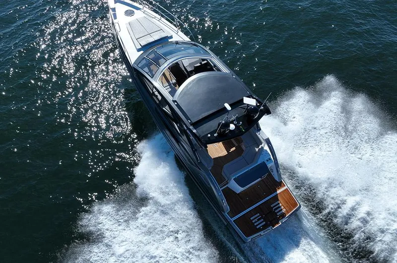 Z480 Yacht Photos Pics 