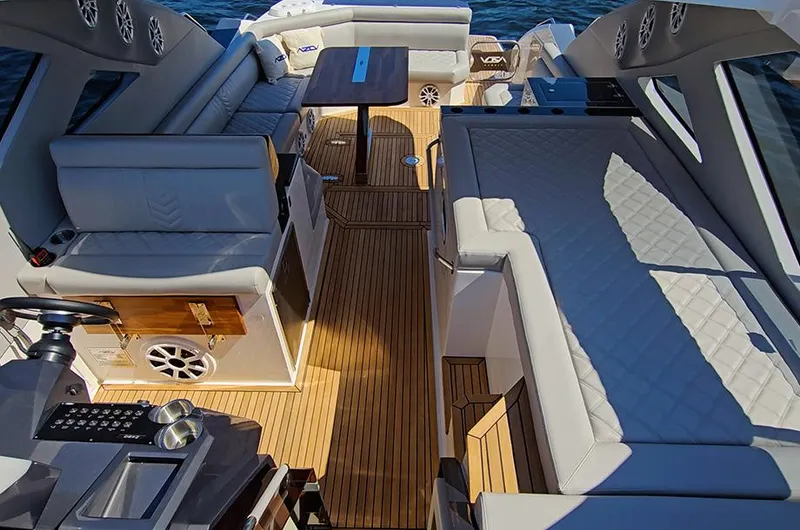 Z480 Yacht Photos Pics 