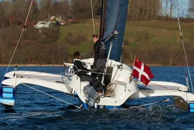 Dragonfly 28