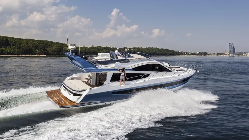  Yacht Photos Pics 