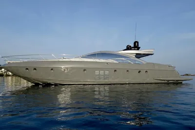 Azimut 86S
