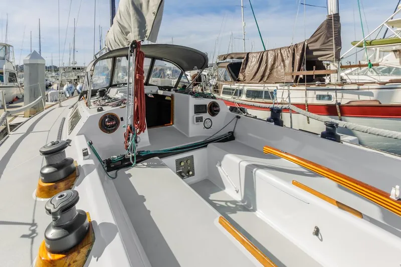 Limitless Yacht Photos Pics 