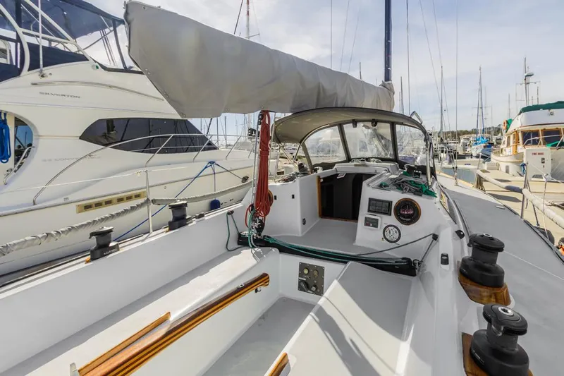 Limitless Yacht Photos Pics 