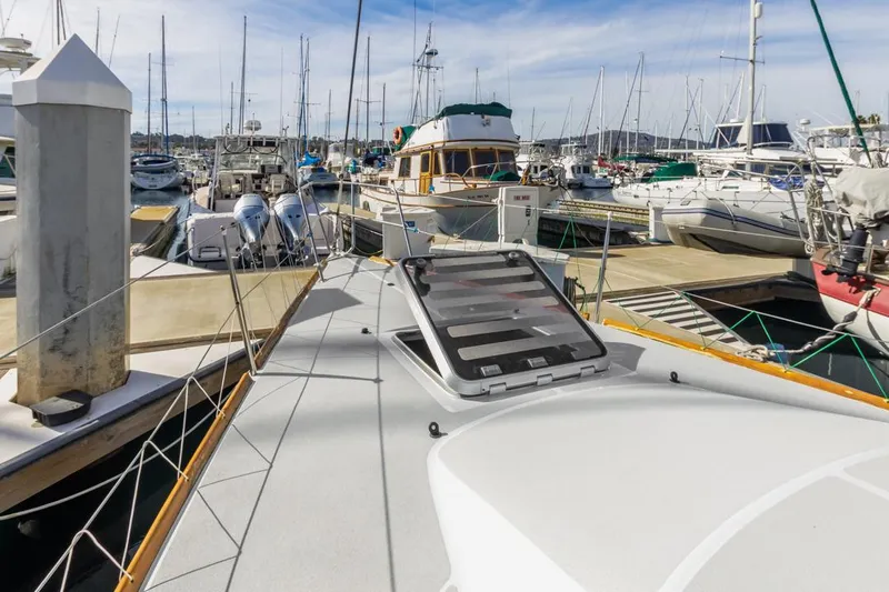 Limitless Yacht Photos Pics 