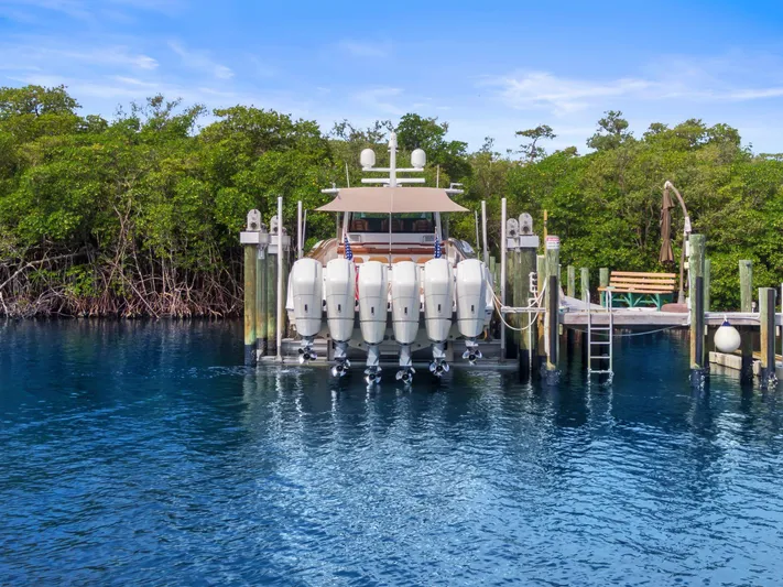 Big Momma Yacht Photos Pics 